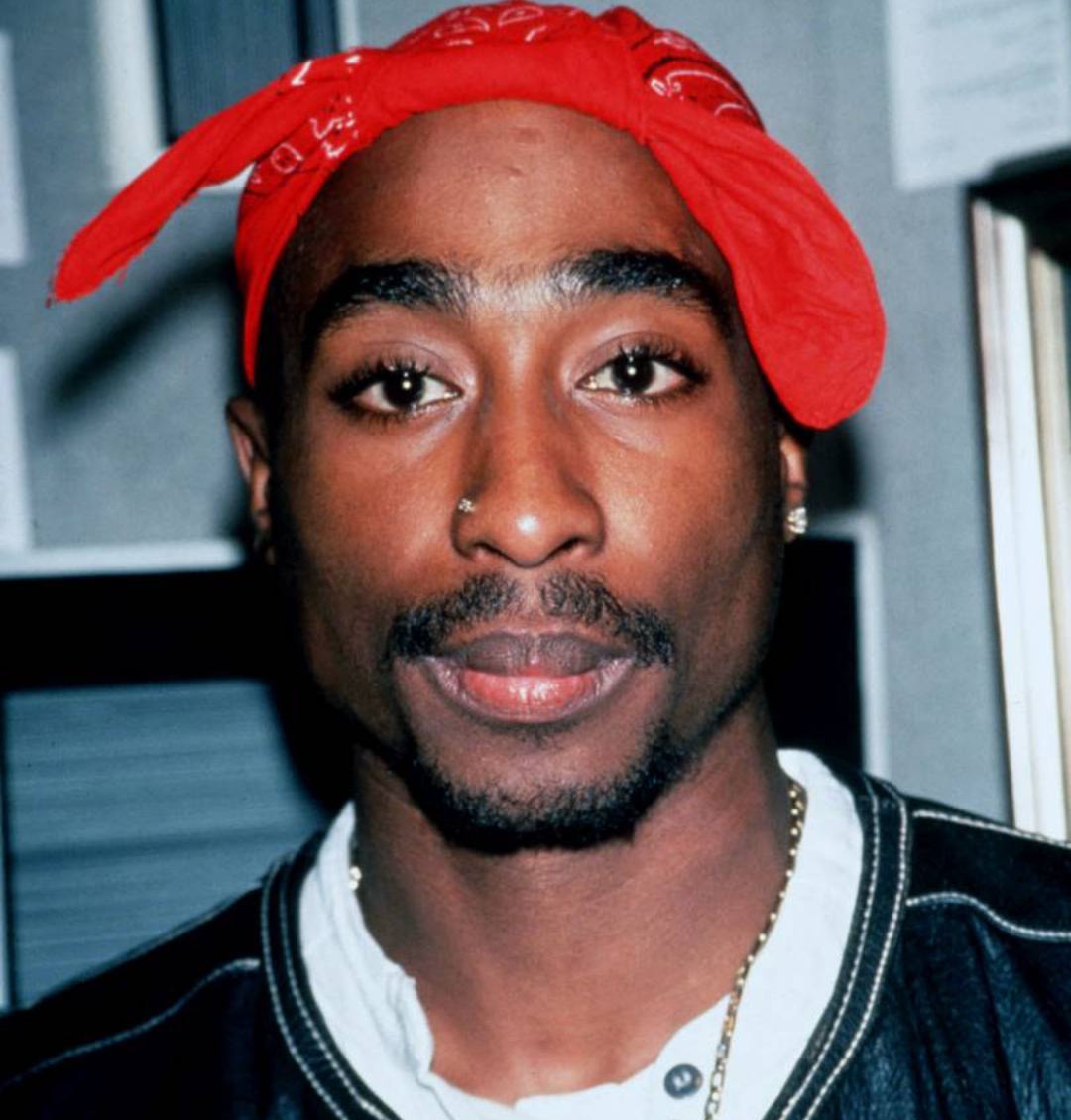 Tupac Shakur Posthumously Receives Star on Hollywood Walk of Fame -  2UrbanGirls